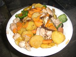食べるのに夢中で肉の写真は撮り忘れたようだ・・・